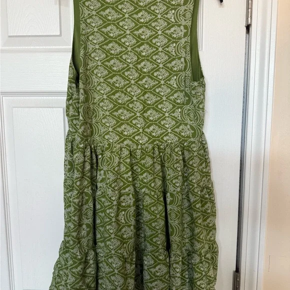 Sincerely Jules Green floral mini Dress size Large great condition - Picture 5 of 6